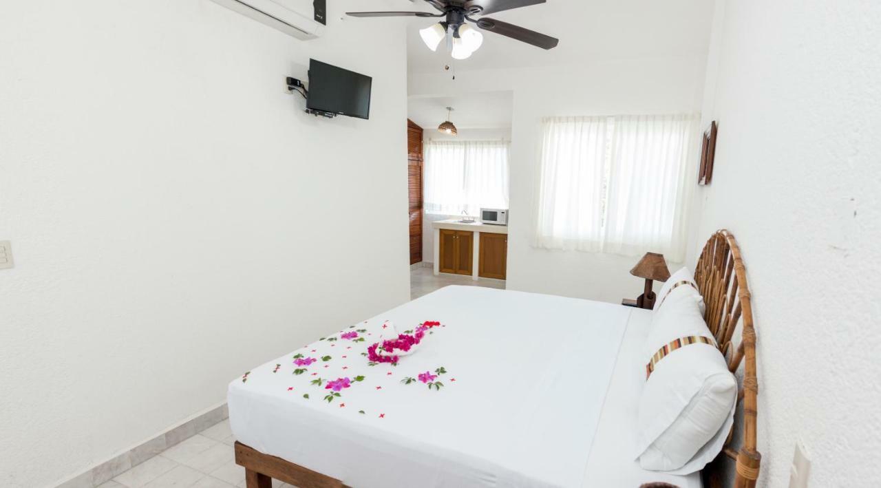Villa Lupita Ζιουατανέχο Εξωτερικό φωτογραφία